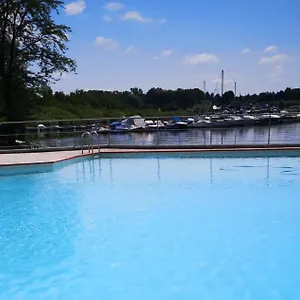 https://campeggio-la-sfinge.it-lombardy.com